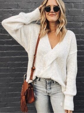 Free People Cream Knit V Neck Sweater Cropped Cotton Slouchy S Cozy